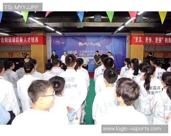 赣州英东杯足球赛激情开赛各队争夺荣耀展现青春风采